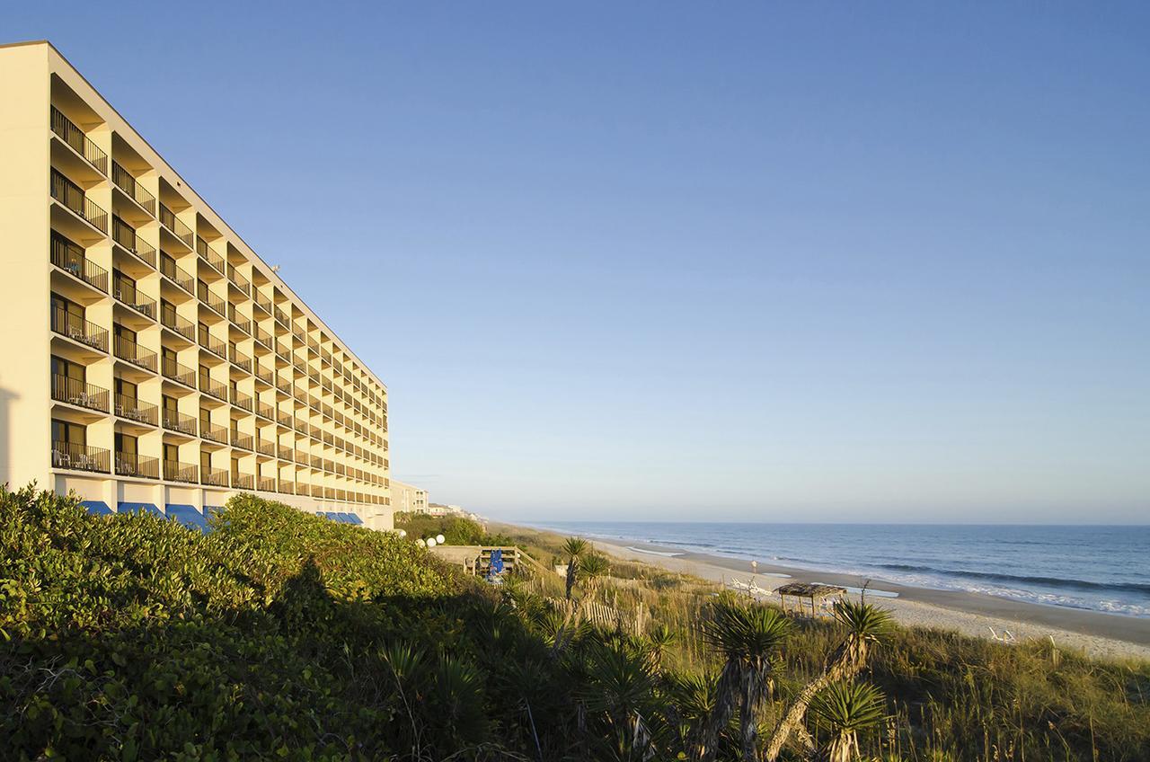 Crystal Coast Oceanfront Hotel Pine Knoll Shores Exterior photo